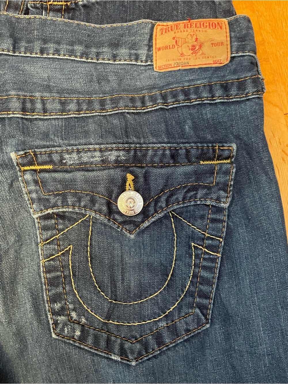 True Religion Men’s Distressed Denim Jordan Jeans - Picture 9 of 15